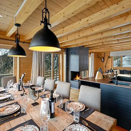 18 Iles Luxury With Sauna La Tzoumaz Chalet Riddes